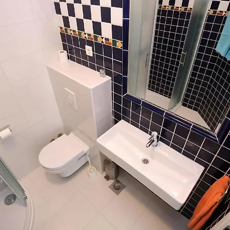 Guest house Maggie By Adex Travel 4*