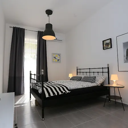 Guest house Maggie 4*