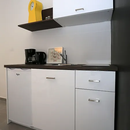 Maggie By Adex Travel Guest house Zadar