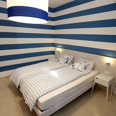 Maggie By Adex Travel Guest house