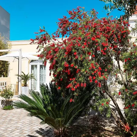 Maggie By Adex Travel Guest house 4*