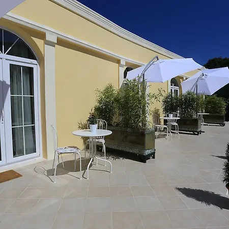 Guest house Maggie 4*